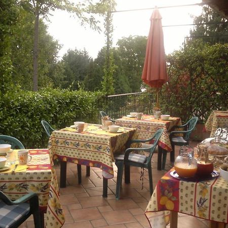 Lo Scoiattolo E La Noce Bed & Breakfast Stresa Dış mekan fotoğraf