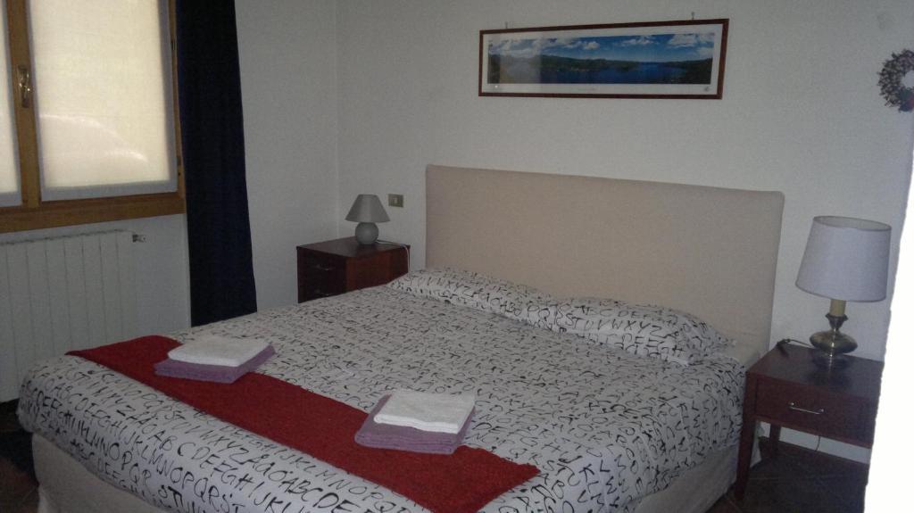 Lo Scoiattolo E La Noce Bed & Breakfast Stresa Oda fotoğraf