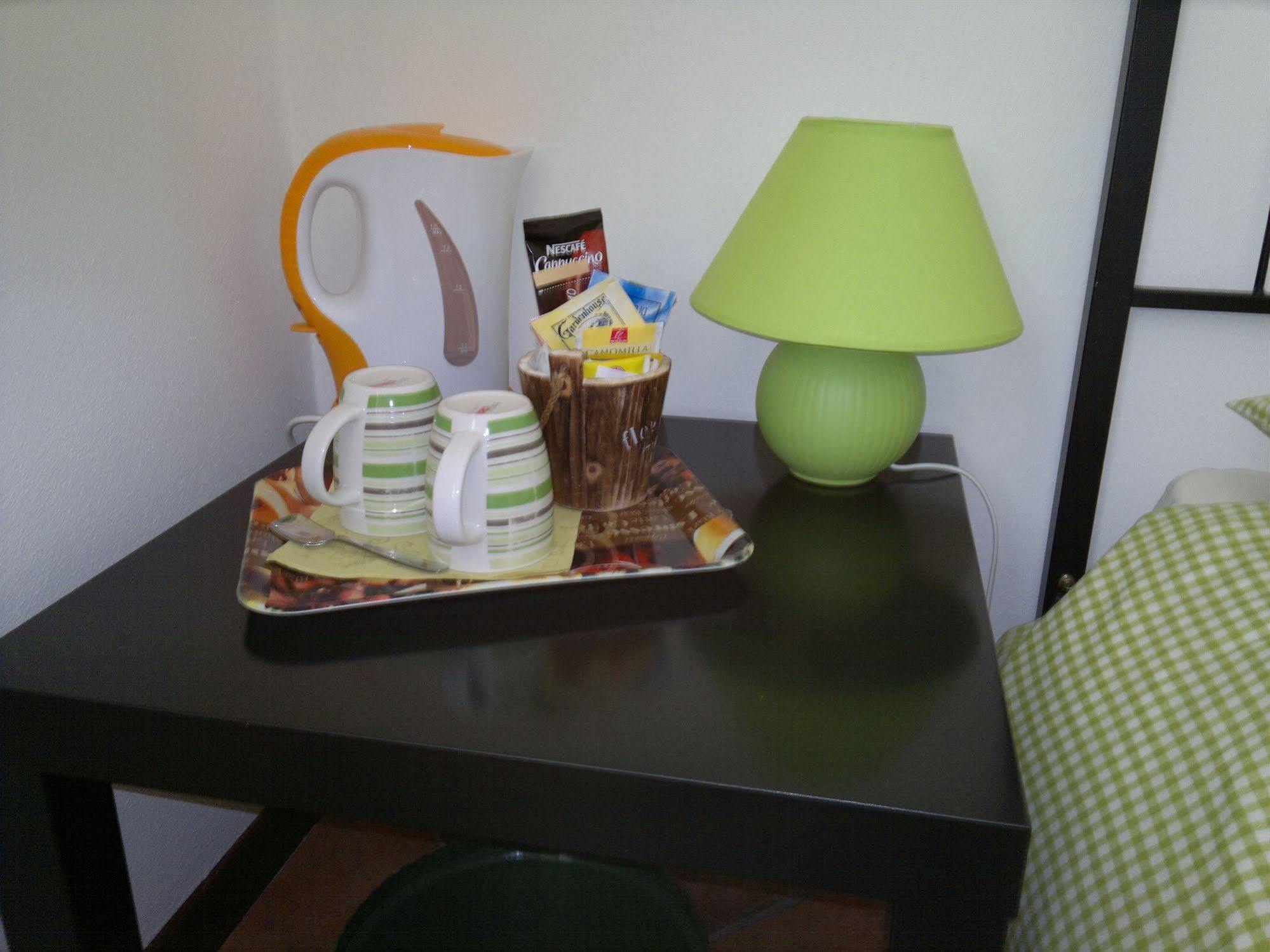 Lo Scoiattolo E La Noce Bed & Breakfast Stresa Dış mekan fotoğraf