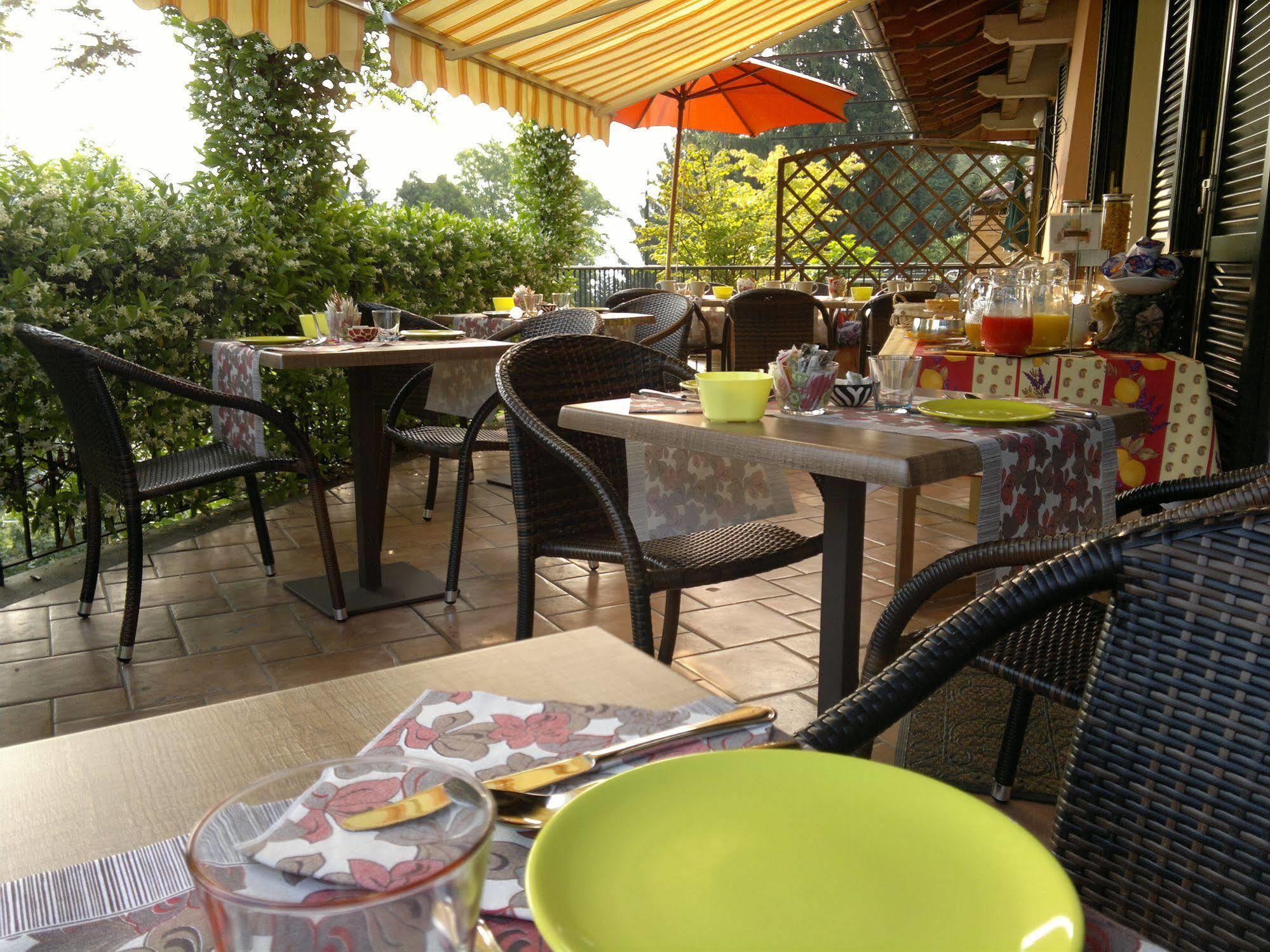 Lo Scoiattolo E La Noce Bed & Breakfast Stresa Dış mekan fotoğraf